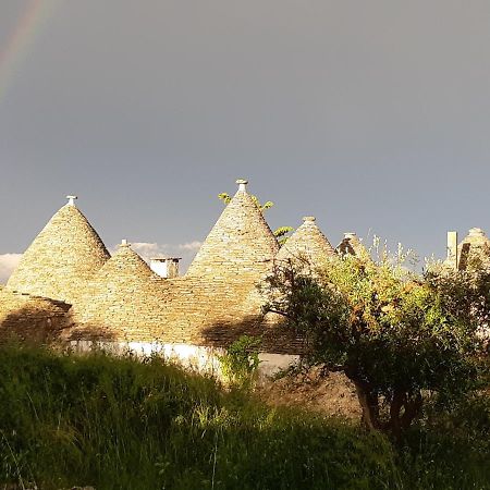 Alberobello Casa Vacanze - Pathos Tra I Trulli Villa ภายนอก รูปภาพ