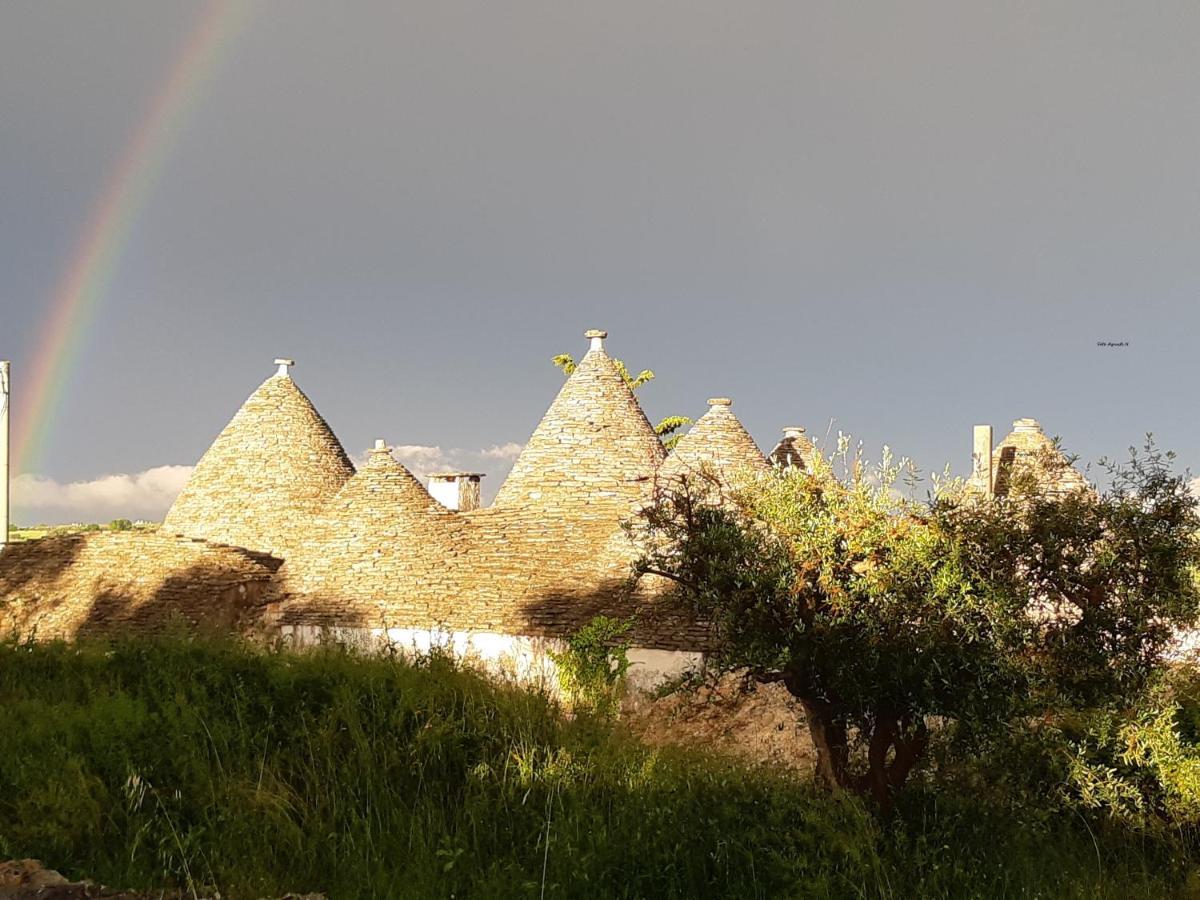 Alberobello Casa Vacanze - Pathos Tra I Trulli Villa ภายนอก รูปภาพ